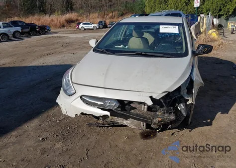 2016 Hyundai Accent Se z USA, uszkodzony, nr VIN KMHCT4AE7GU946553